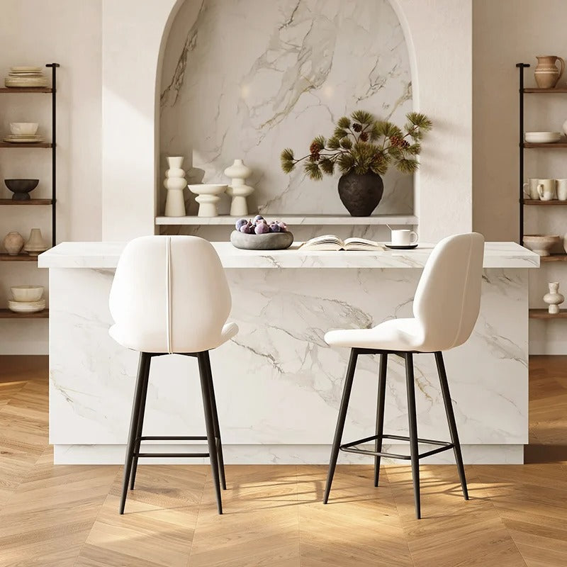 DINING ROOM & KITCHEN